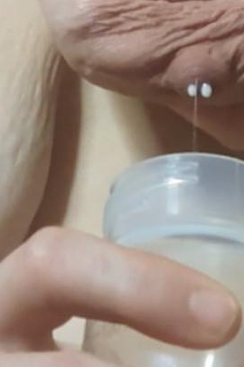 Full Hand Expression - Screenshot 1 of 4 - Big Tits