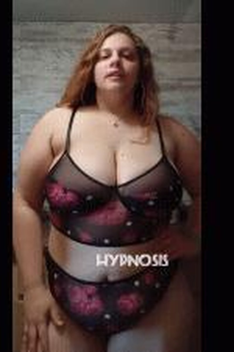 Mesmerize - Screenshot 1 of 4 - Masturbation