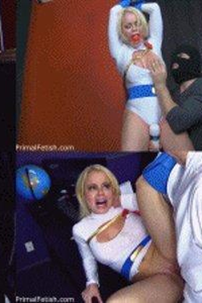 Power Gurl - Weakened, Defeated, Mesmerized Wmv HD - Screenshot 1 of 4 - Cosplay