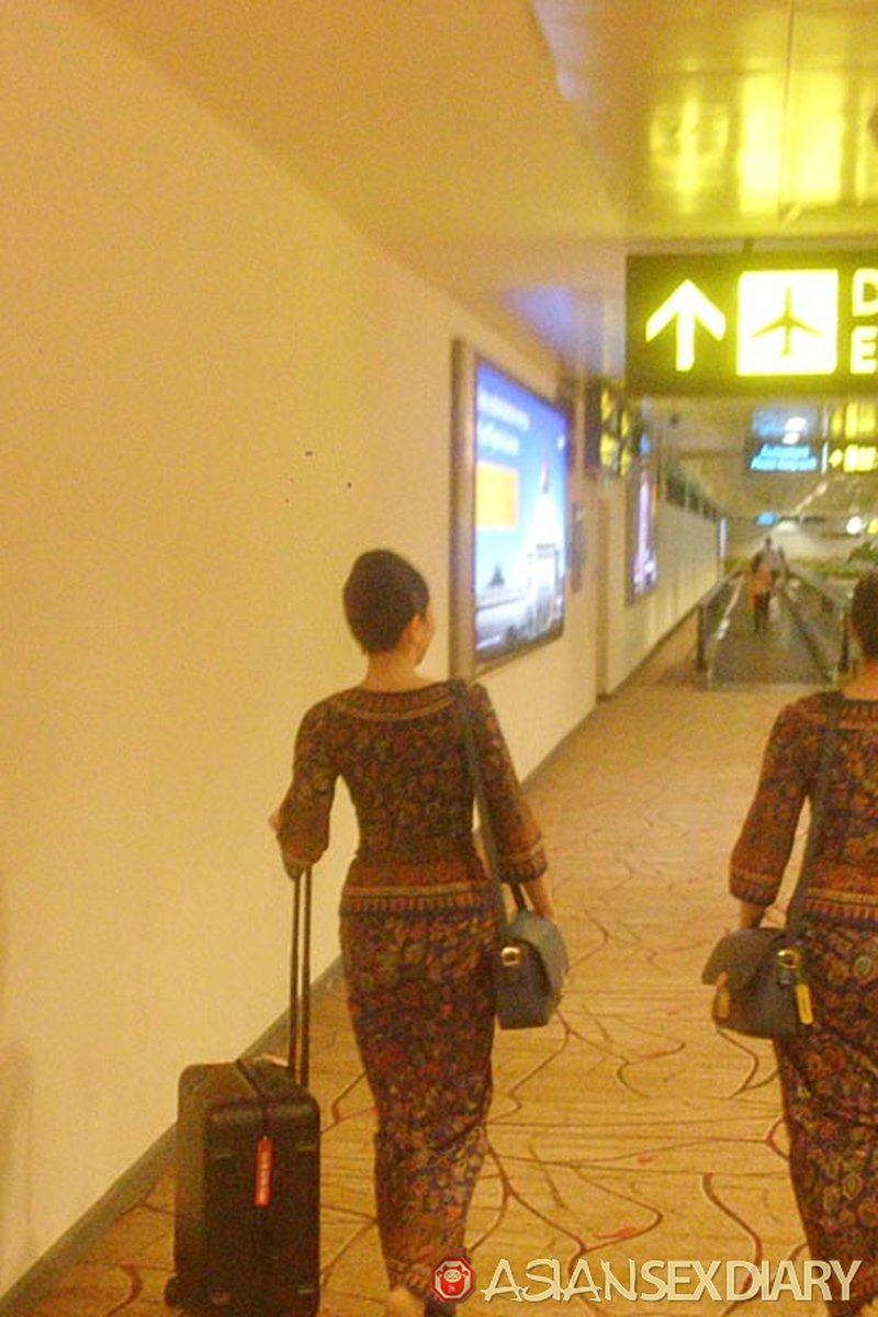 Leaving Batam, Going to Phuket - Screenshot 1 of 4 - Asian