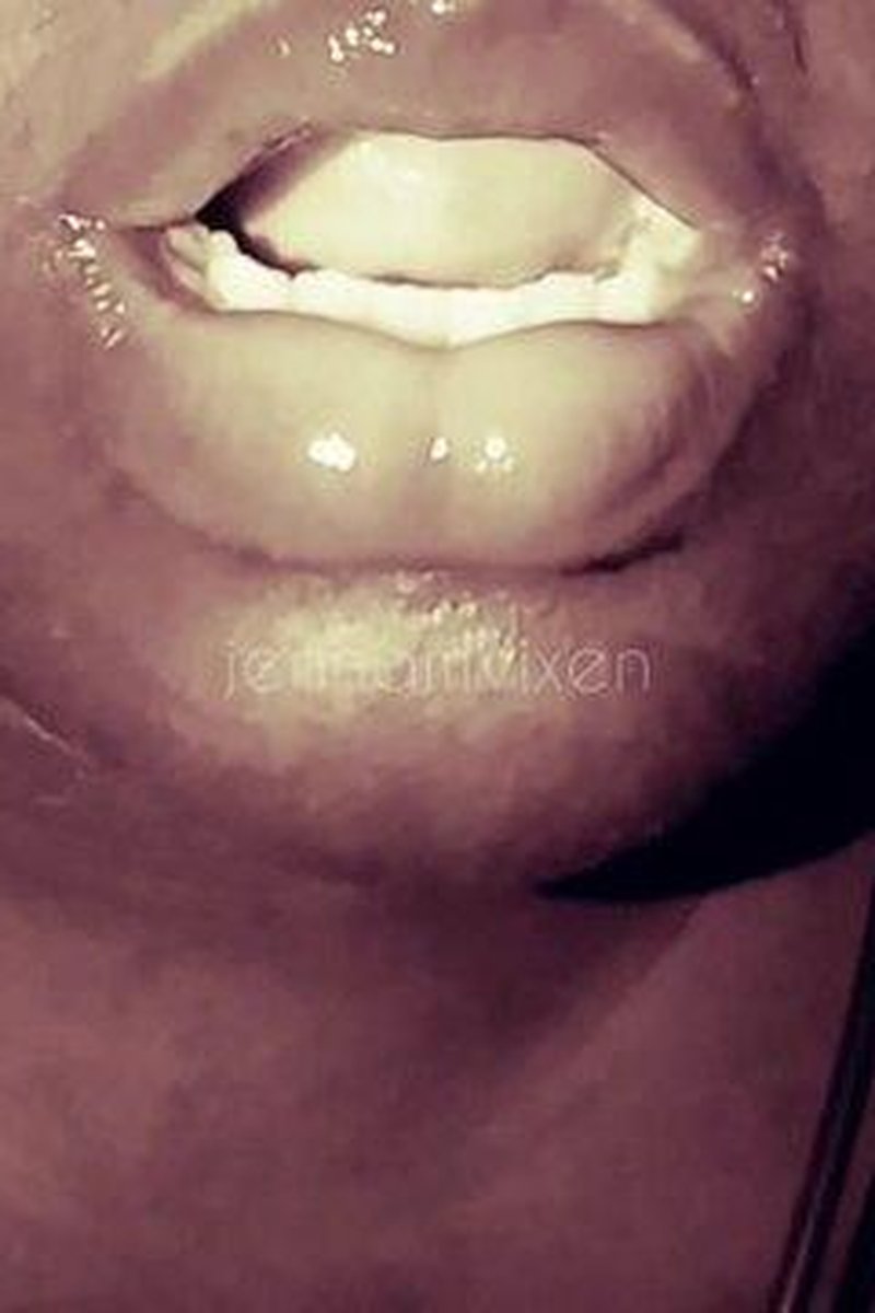 Juicy Lips - Screenshot 1 of 4 - BBW