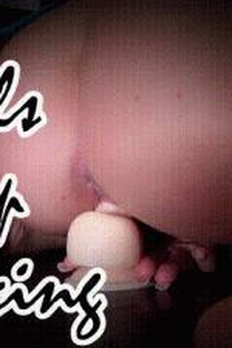Balls Deep Bouncing - Screenshot 1 of 4 - Masturbation