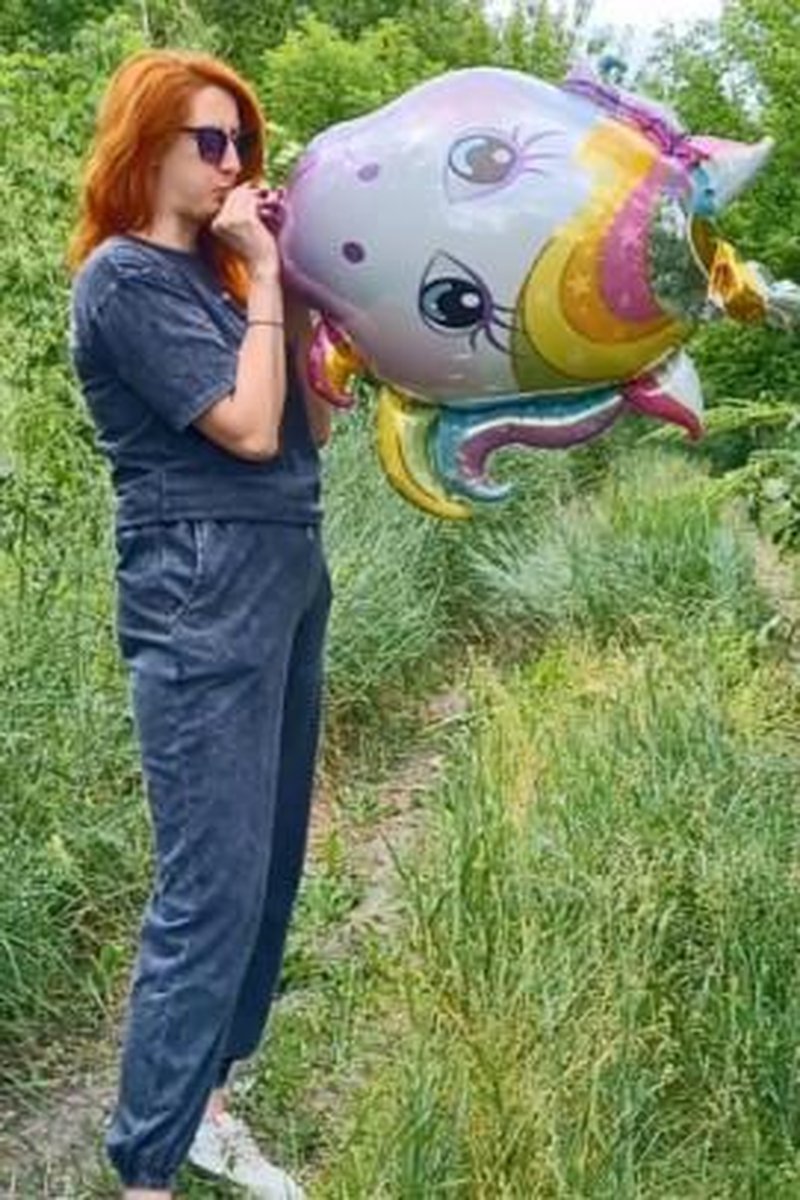 B2P Unicorn - Screenshot 1 of 4 - Balloon Fetish