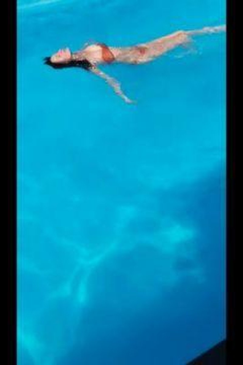 Sweem - Screenshot 1 of 4 - Golden Shower