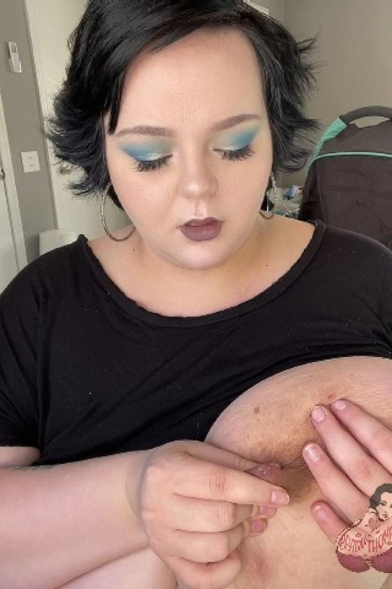 Titty Tricks - Screenshot 1 of 4 - BBW