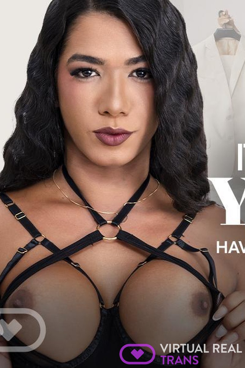It Suits You - Screenshot 1 of 4 - Big Tits