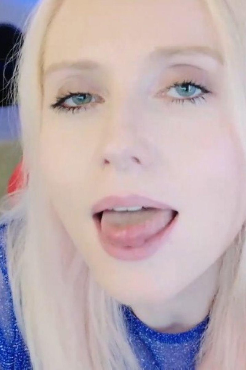 I Fuck And Lick Your Belly Button - Screenshot 1 of 4 - Belly Fetish