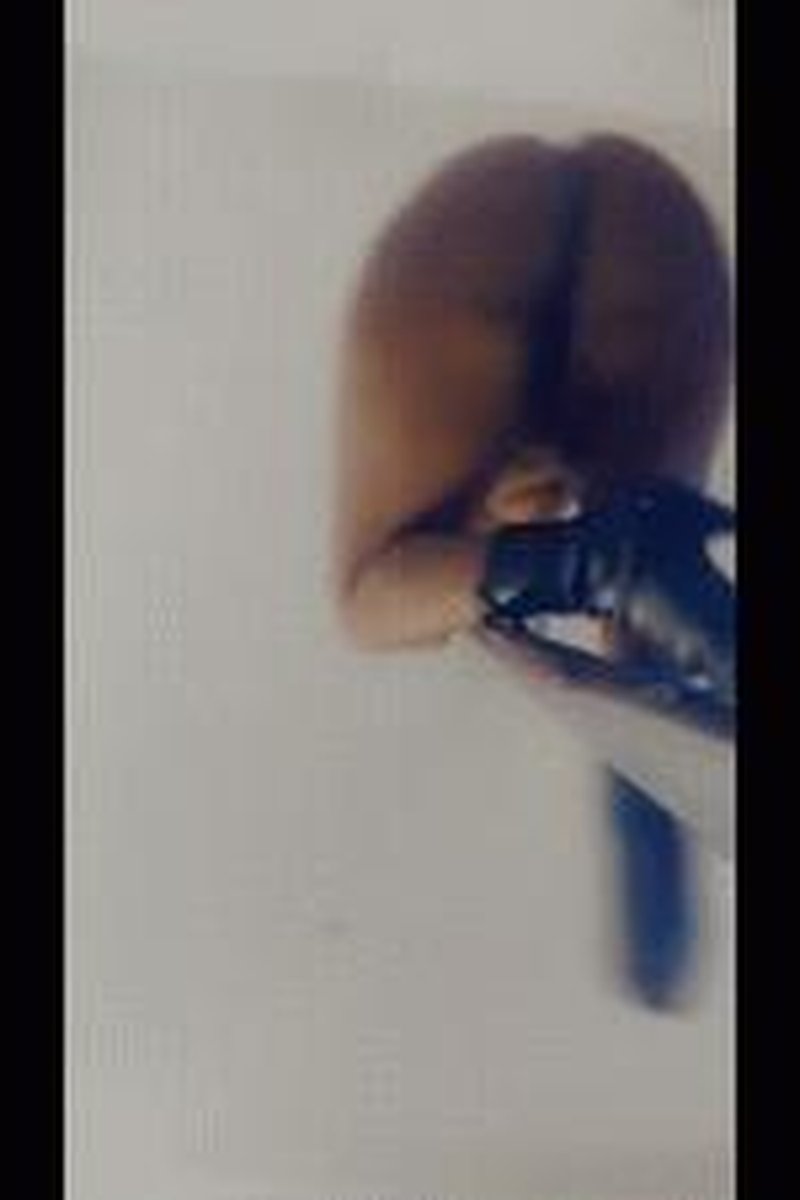 Short, Simple, & Sweet - Screenshot 1 of 4 - Body Worship