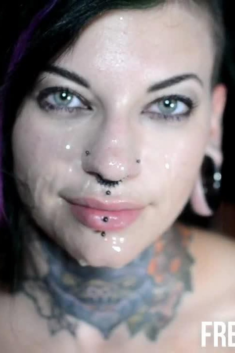Free Video- Tank Gets An Anal Pounding - Screenshot 1 of 4 - Anal