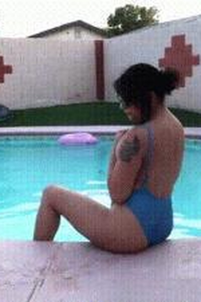 Step-Mom Caught - Screenshot 1 of 4 - Caught