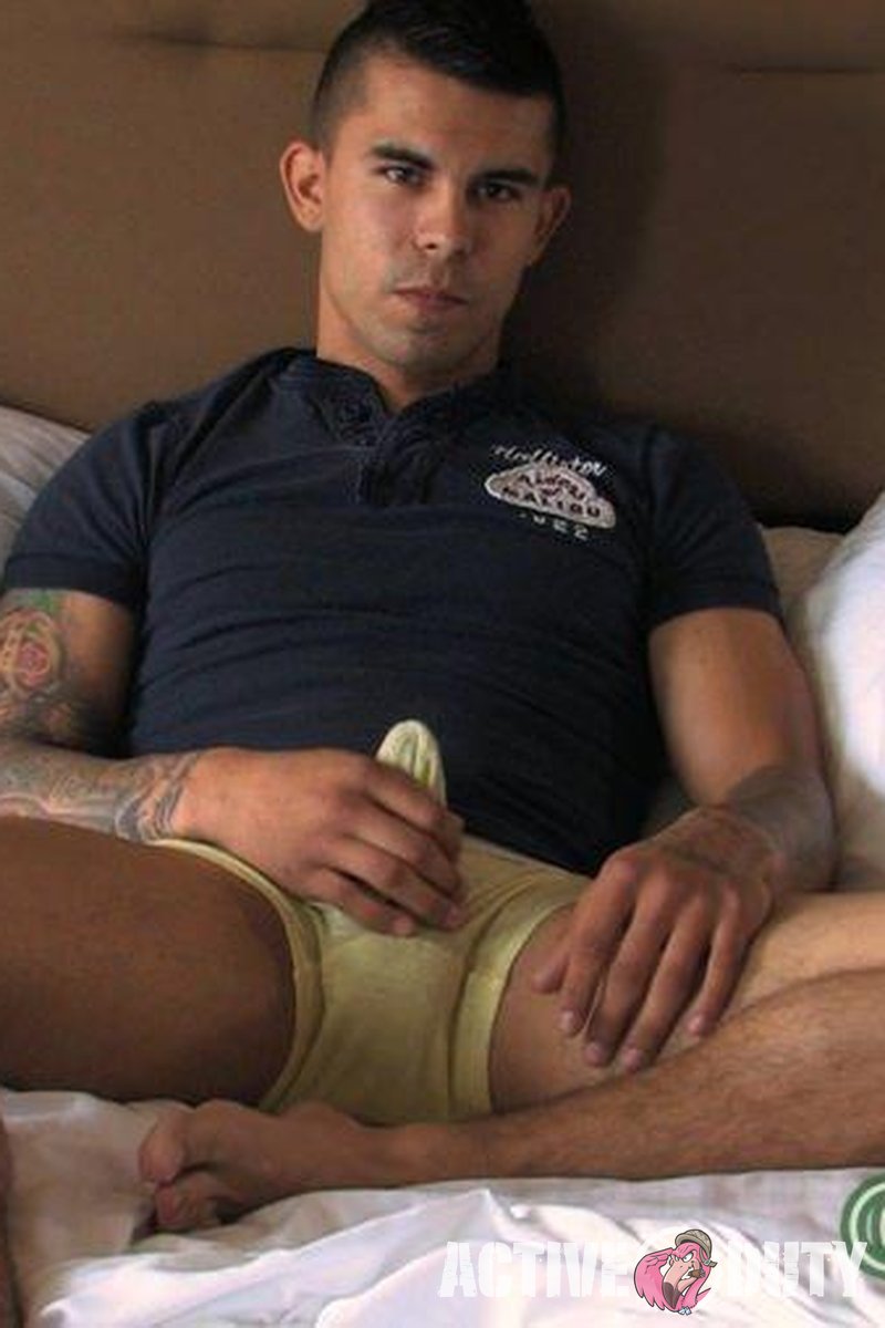 Dan - Screenshot 1 of 4 - Brown Hair