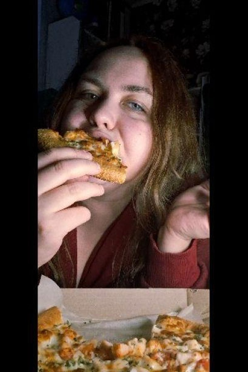 Devouring A Pizza - Screenshot 1 of 4 - Food