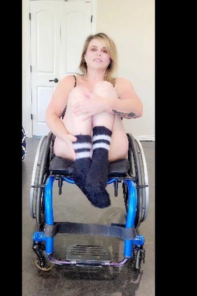 Fuzzy Socks - Screenshot 1 of 4 - Big Tits