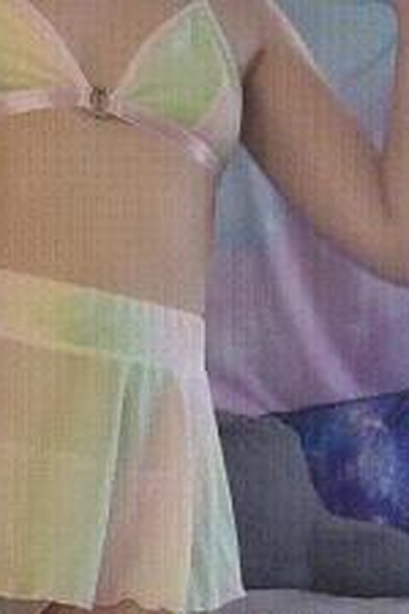 Pastel Striptease - Screenshot 1 of 4 - Lingerie