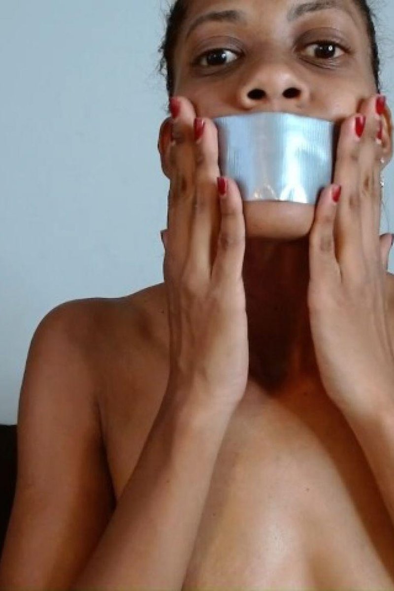 Gag Talk - Screenshot 1 of 4 - Allison Pearson