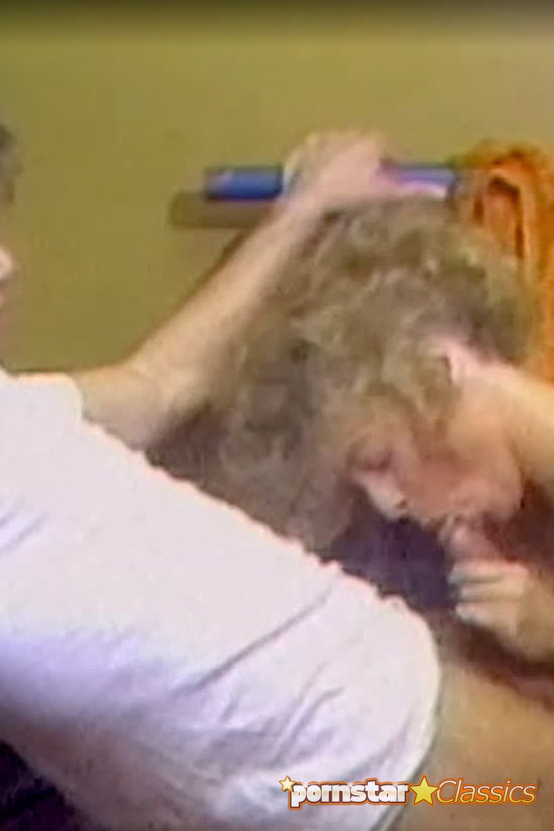 Falcon Head - Screenshot 1 of 4 - Blowjob