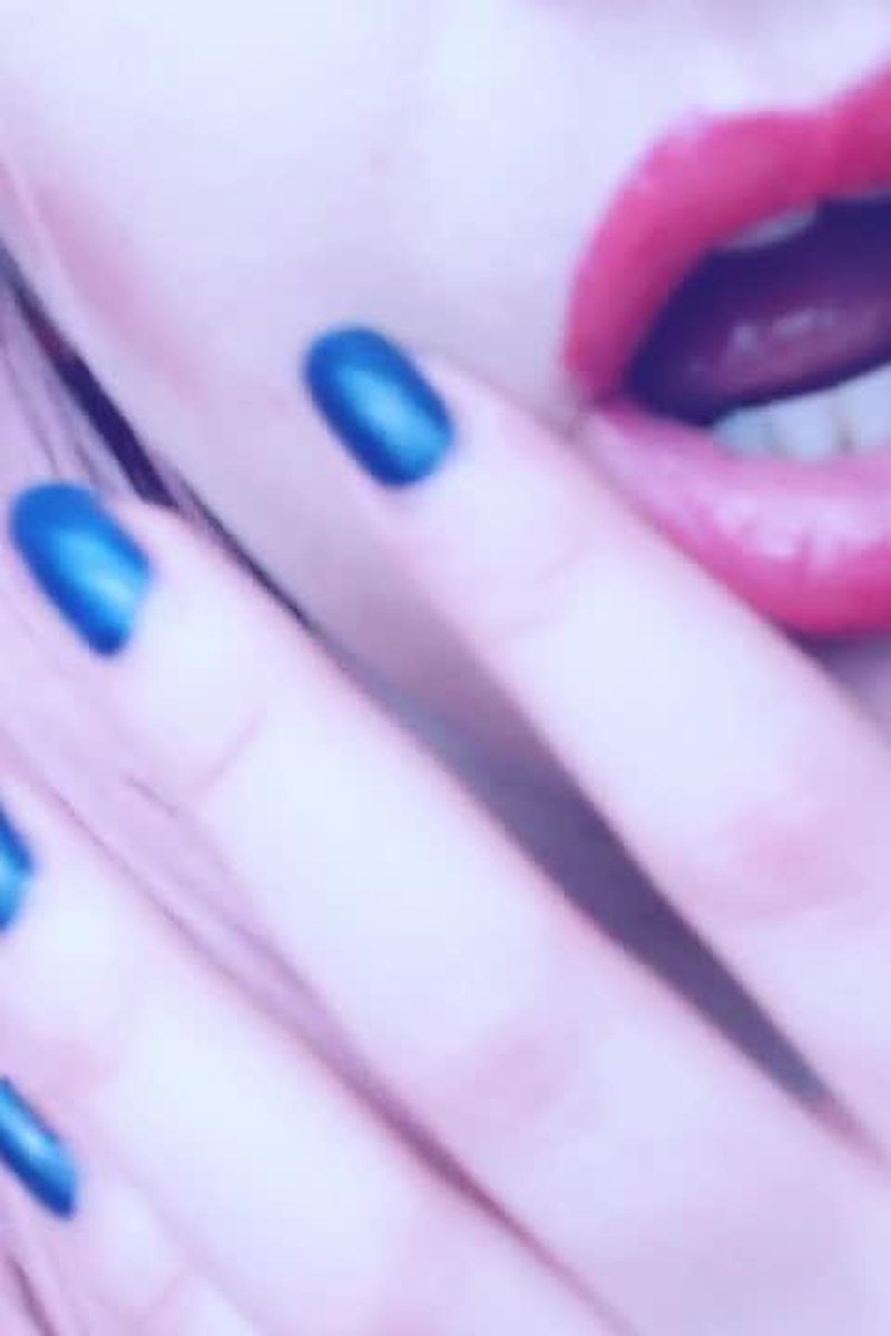 Spit Drip - Screenshot 1 of 4 - Fetish