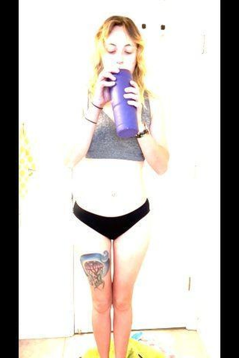 Practicing For Full Bladder Competition - Screenshot 1 of 4 - Compete