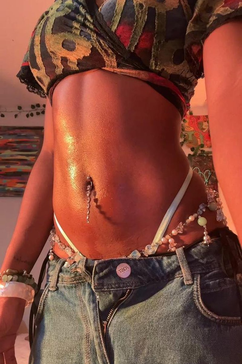 Belly Dancing - Screenshot 1 of 4 - Afrohair