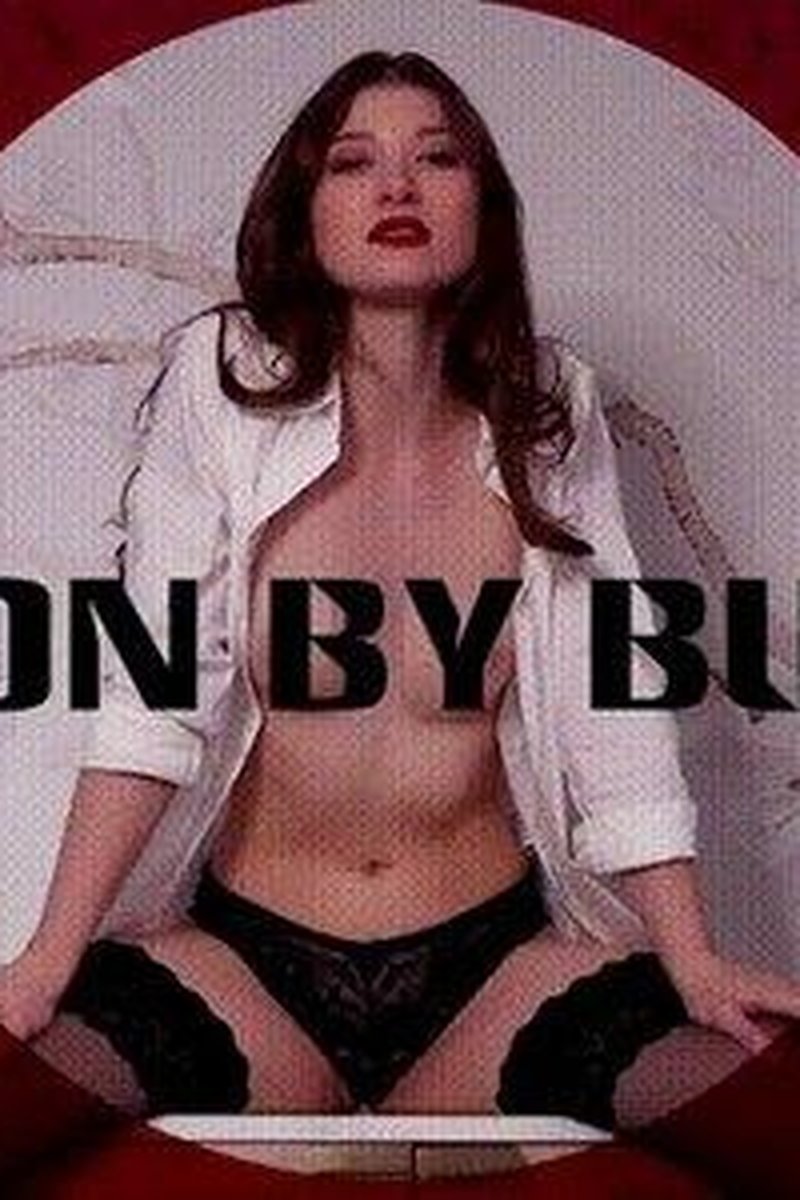 Button by Button - Screenshot 1 of 4 - Babes