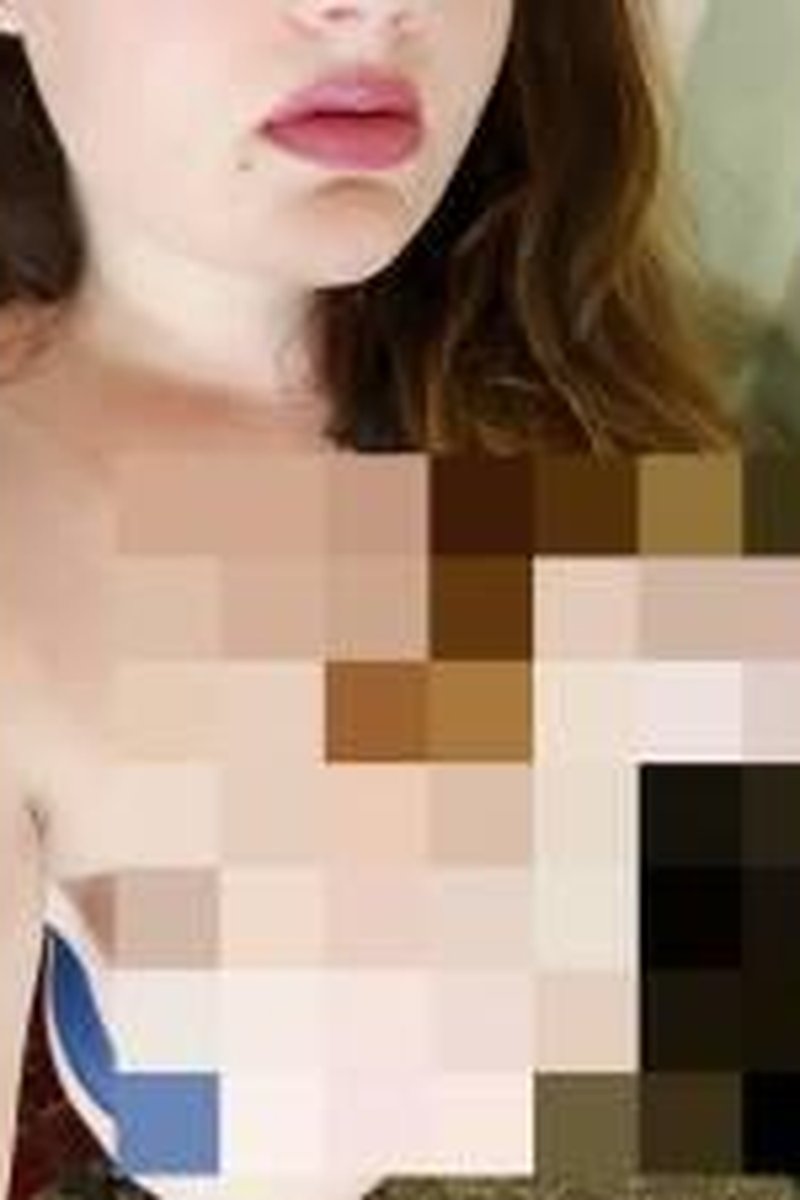 Topless Goddess - Screenshot 1 of 4 - Big Tits