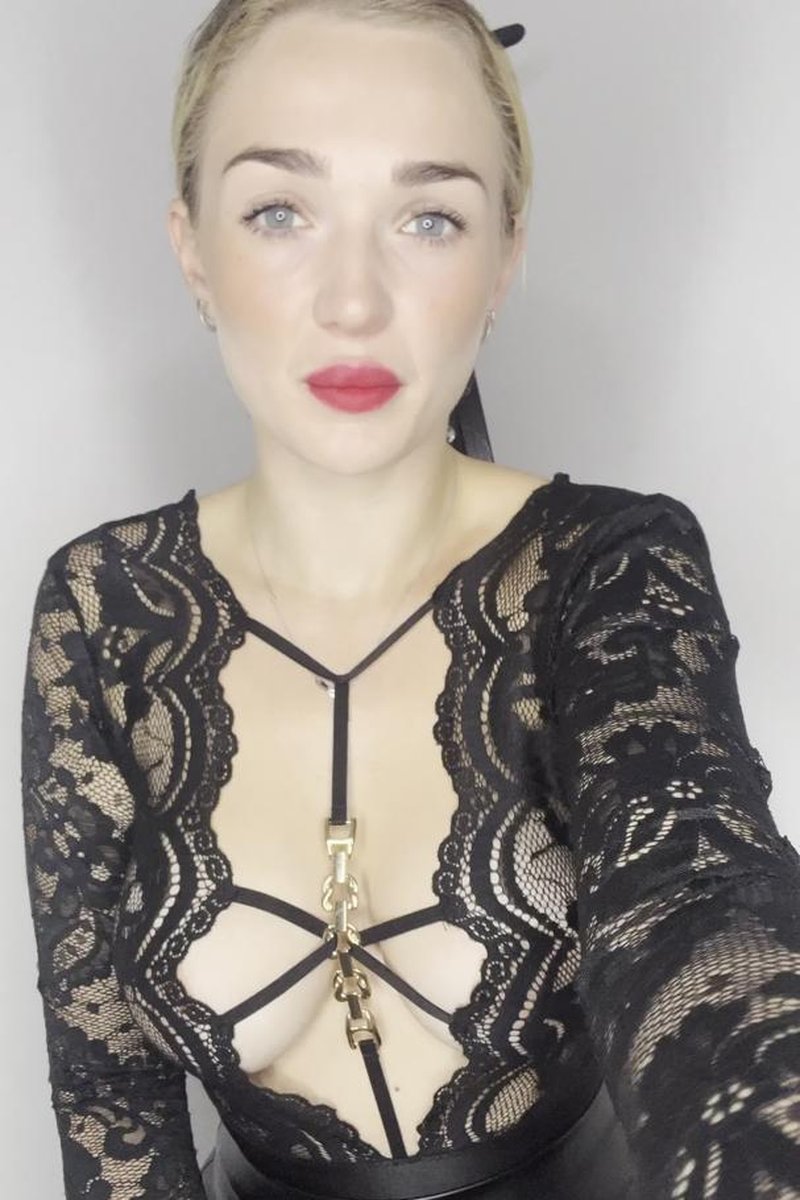 Sissy Slave - Screenshot 1 of 4 - Fantasy