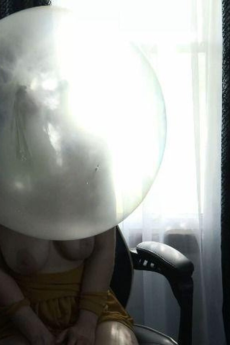 Window Bubbles - Screenshot 1 of 4 - Bubble Gum