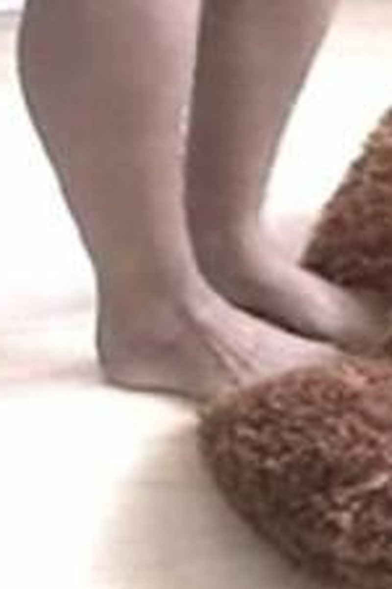 Busters Ball Busting - Screenshot 1 of 4 - Foot Fetish