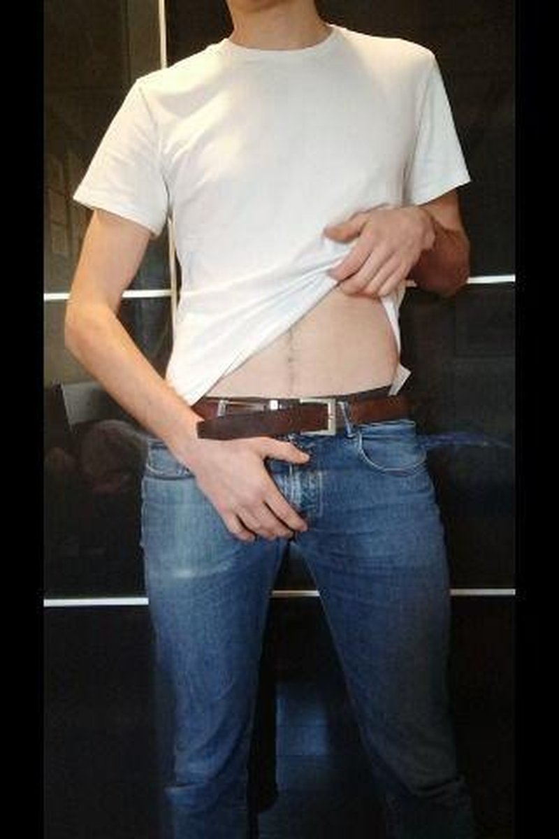 Striptease - Screenshot 1 of 4 - Gamer