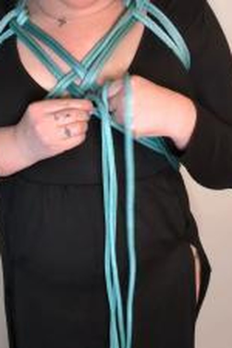 Self Bondage Chest Harness - Screenshot 1 of 4 - BBW