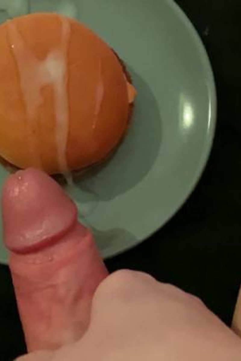Extra Sauce - Screenshot 1 of 4 - Cumshot