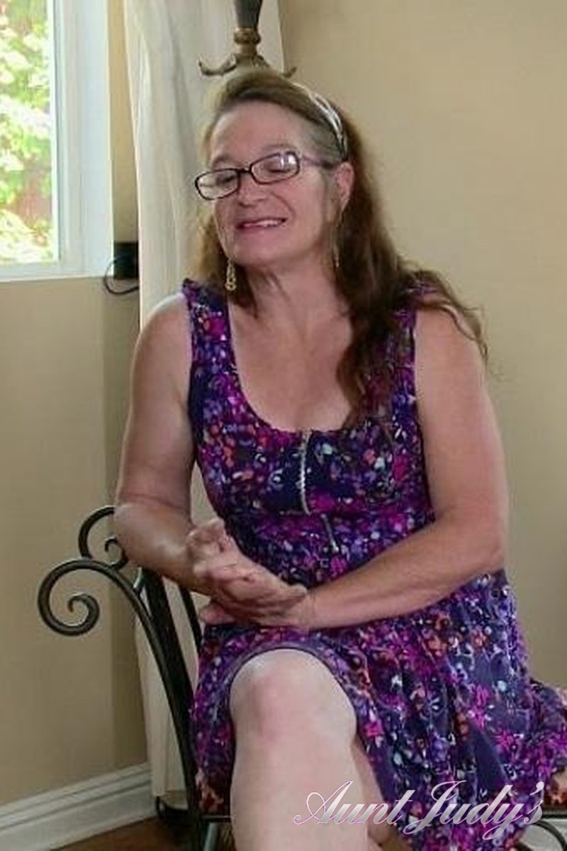 Anna in a New Interview - Screenshot 1 of 4 - Interview
