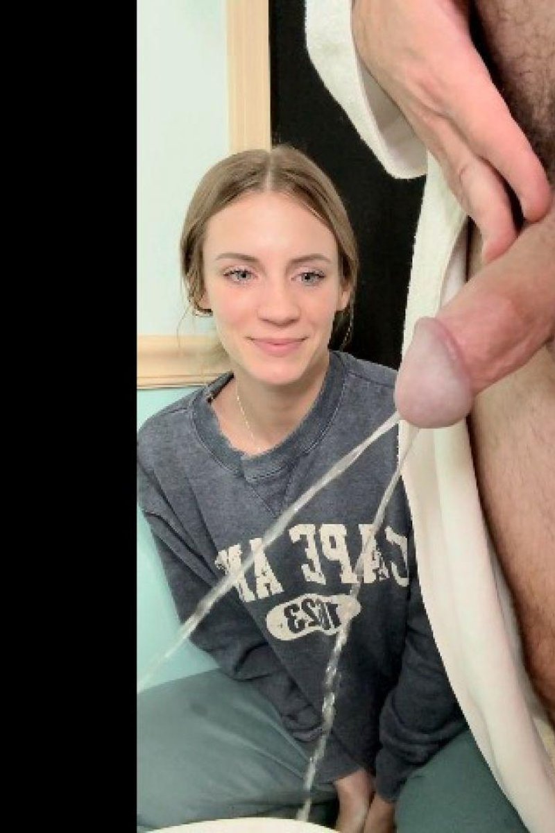 Candid Pee Watcher - Screenshot 1 of 4 - Golden Shower