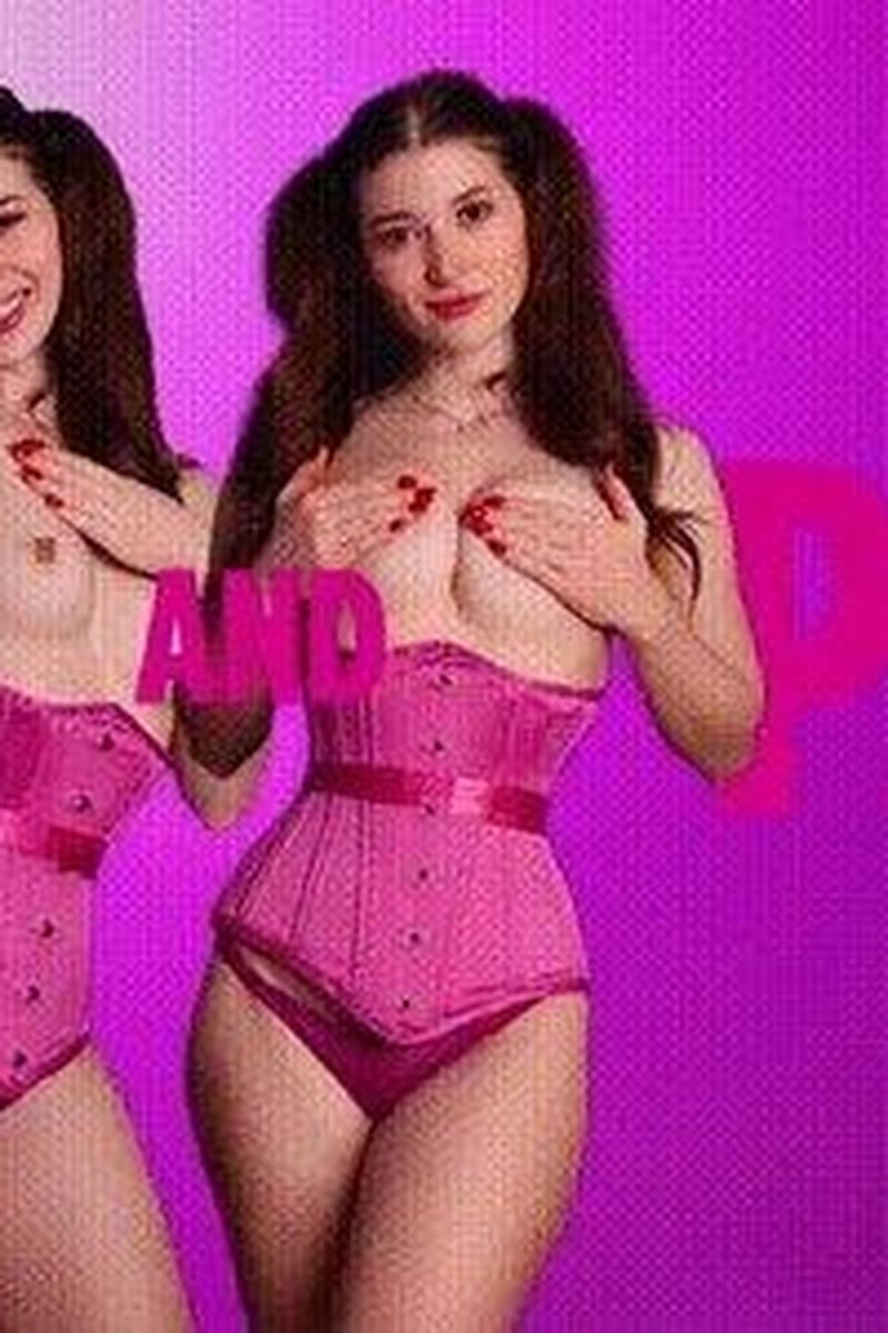 Flash and Pay - Screenshot 1 of 4 - Femdom