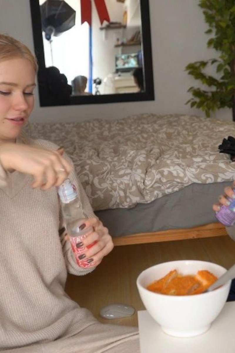Mukbang - Screenshot 1 of 4 - Drinkingwater
