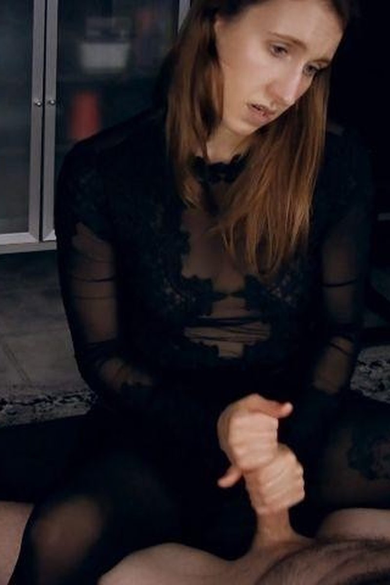 Edge Play - Screenshot 1 of 4 - Edging