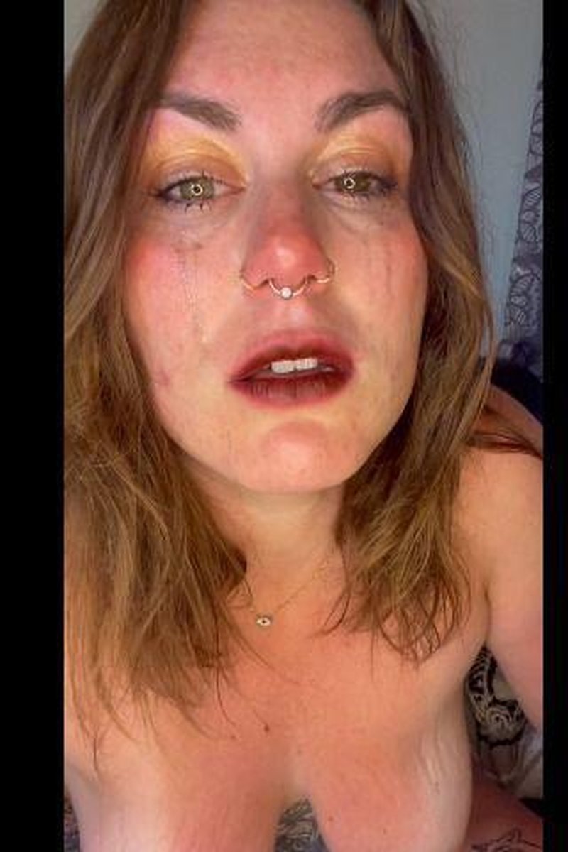 Crying And Sobbing - Screenshot 1 of 4 - Face Fetish