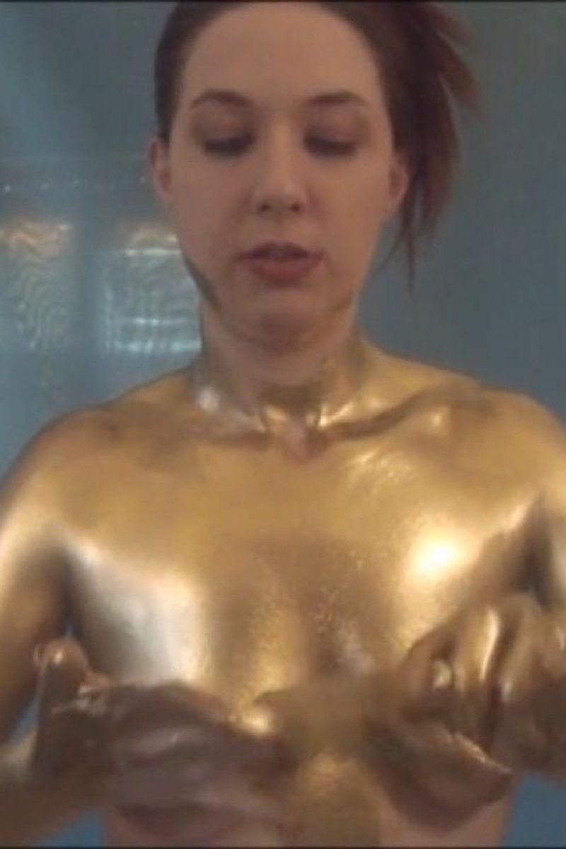 Going Gold - Screenshot 1 of 4 - Behind The Scenes