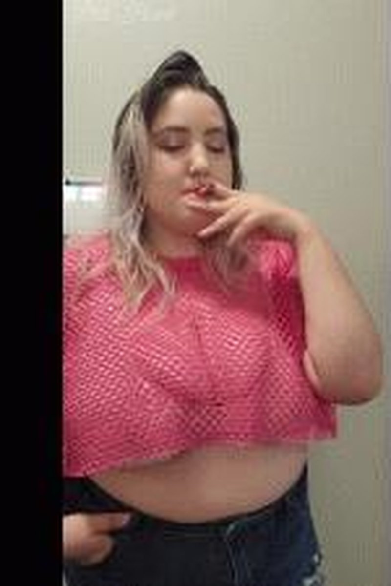 Lilith Eats A Student - Screenshot 1 of 4 - BBW
