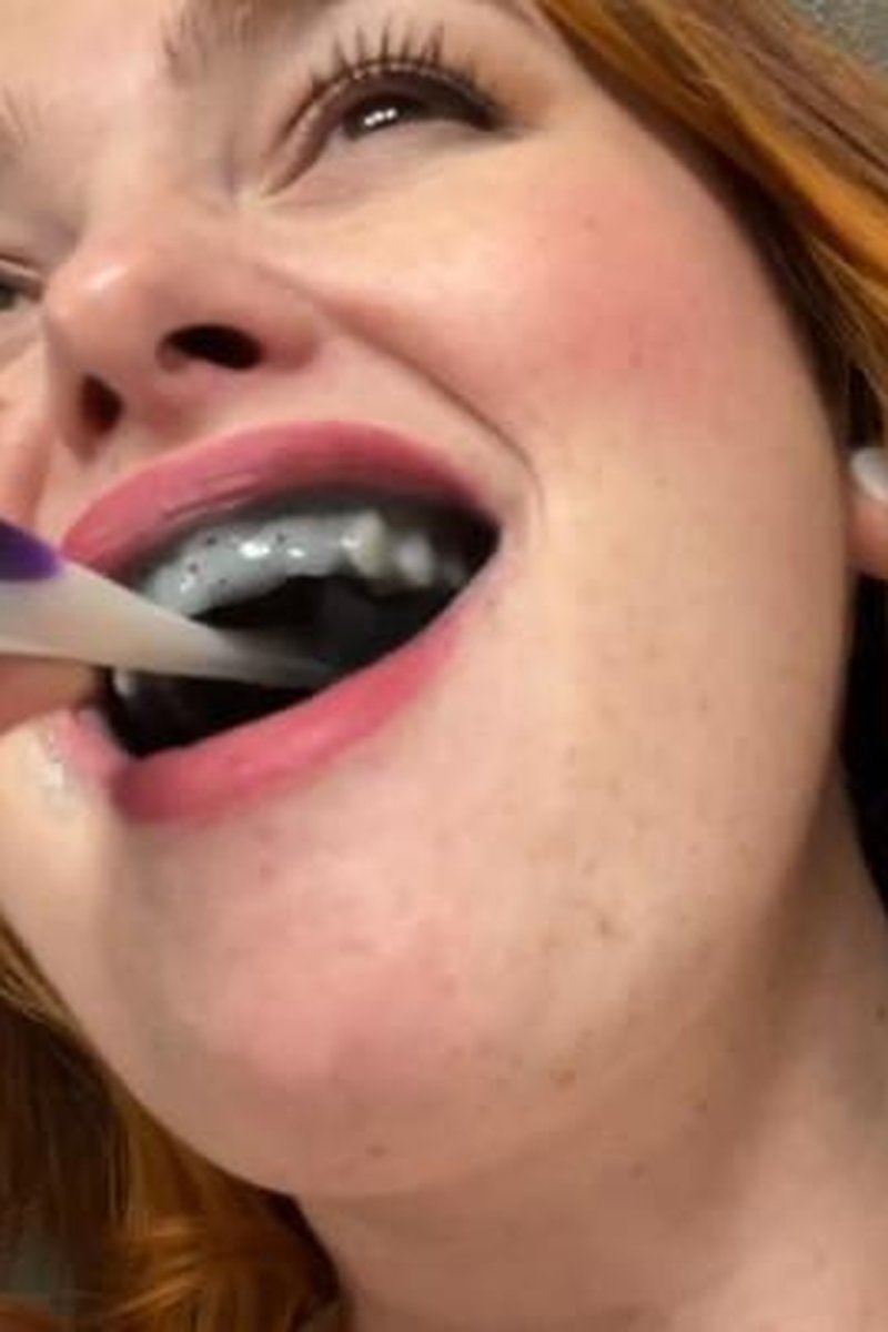 Black Toothpaste Brushing Teeth - Screenshot 1 of 4 - Mouth Fetish