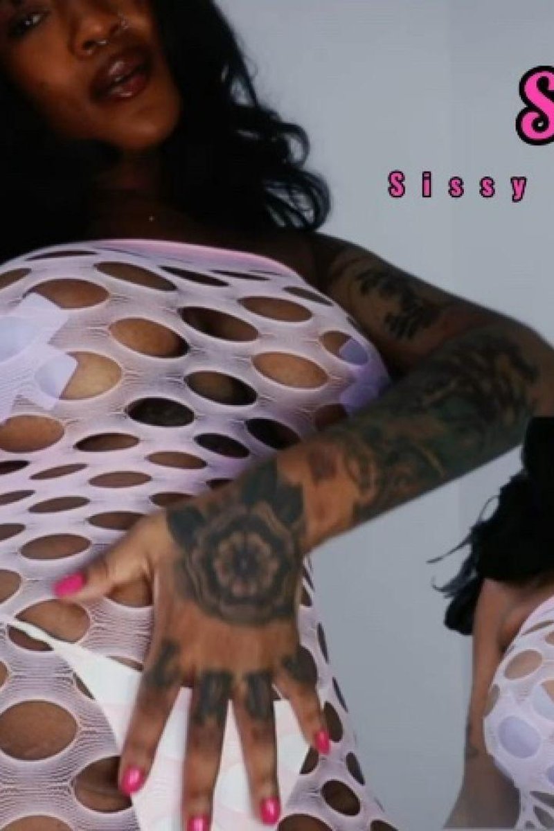 Sniffing Sissy - Screenshot 1 of 4 - Aromasniffing