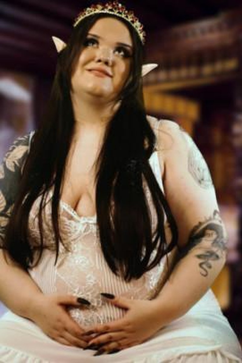 Fattest Princess - Screenshot 1 of 4 - BBW