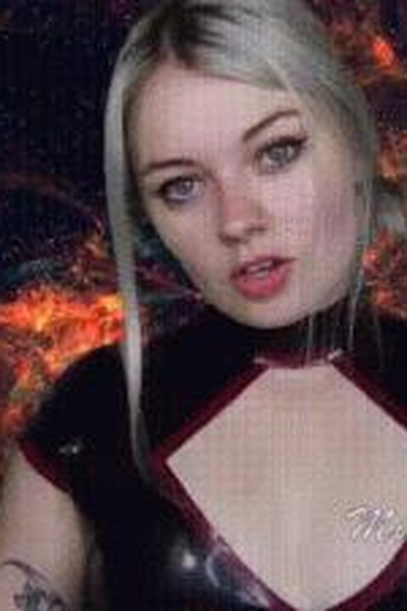 Trapped - Screenshot 1 of 4 - Blonde Hair (Female)