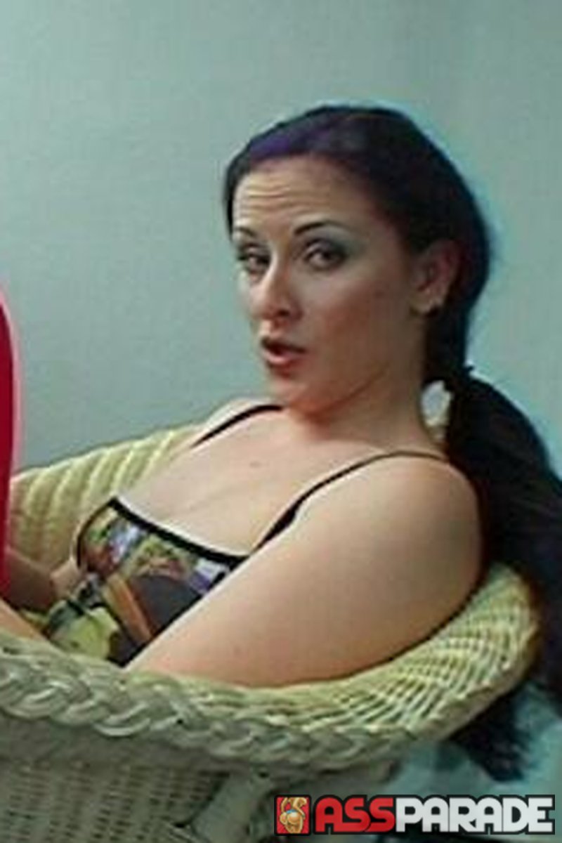 Caroline - Screenshot 1 of 4 - Amateur
