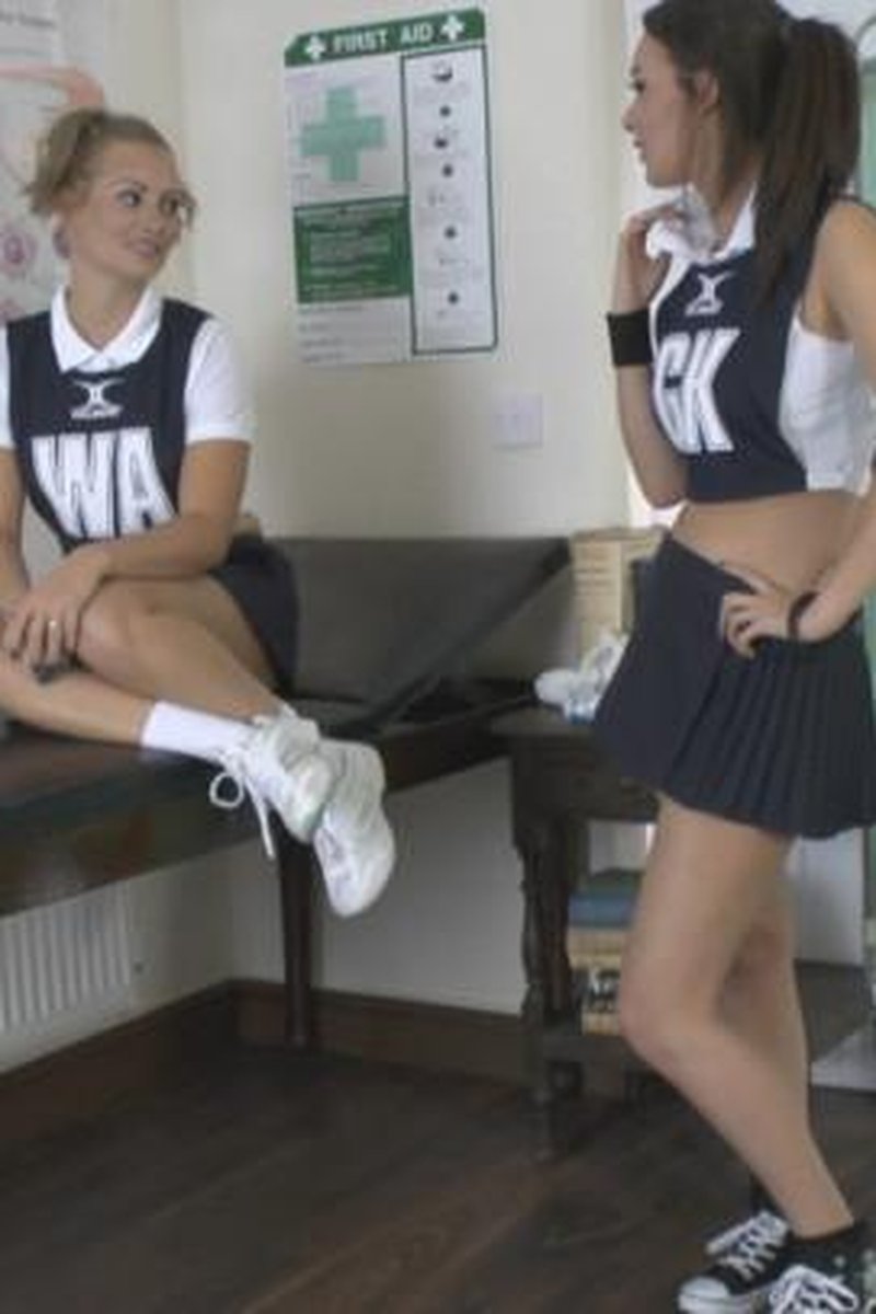 Lauren Relentlessly Tickles Kelli - Screenshot 1 of 4 - Nudity Naked