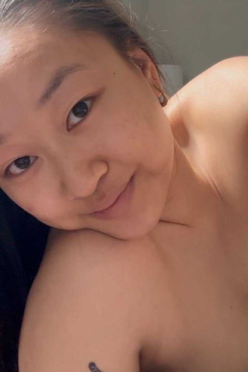 Craving An Orgasm - Screenshot 1 of 4 - Amateur