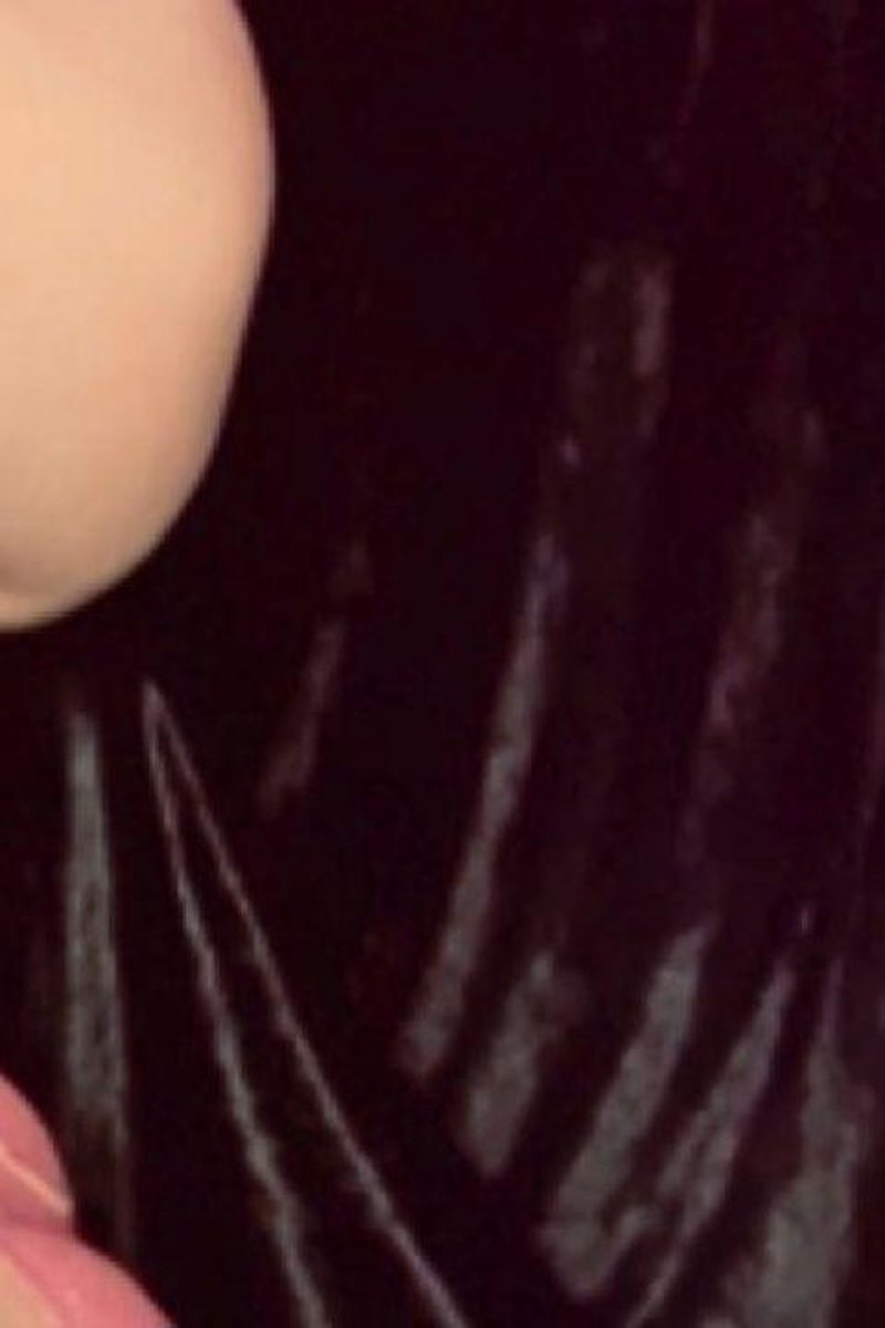 Didia Wearing Jeans Skirt - Screenshot 1 of 4 - Cross Dressing