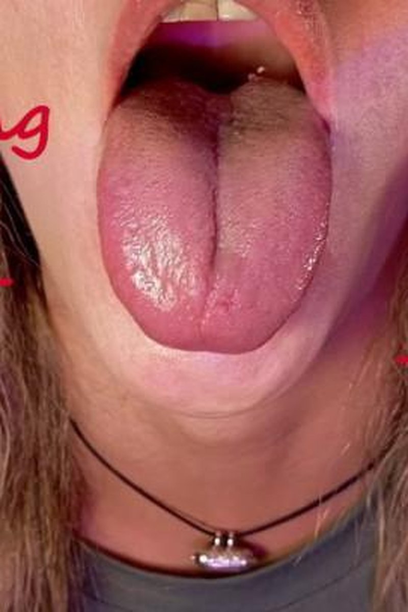 Slapping And Drooling - Screenshot 1 of 4 - Fetish