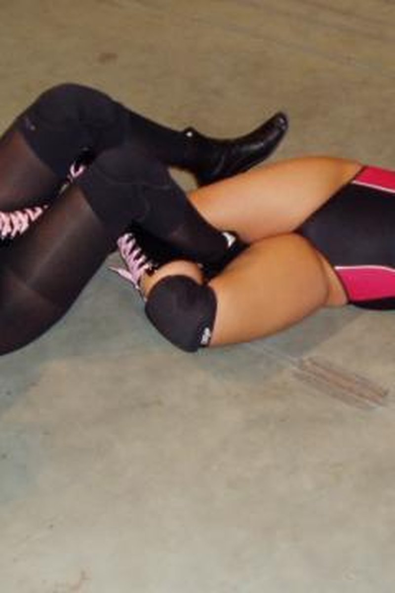 Sleepless In Ohio - Black Demon vs Kelly Klein - Screenshot 1 of 4 - Ass Fetish