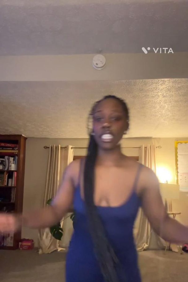 Fun Feminization Twerk Tutorial - Screenshot 1 of 4 - Black